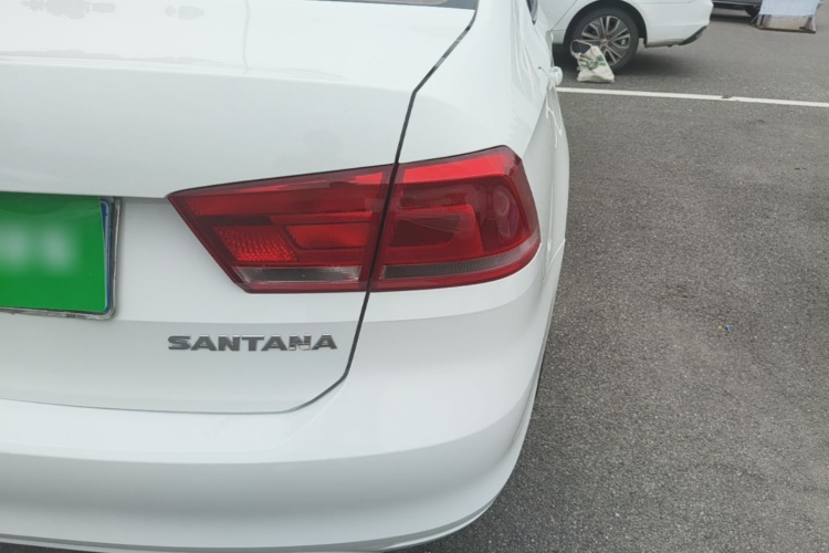 Volkswagen Santana 2016 car image #8