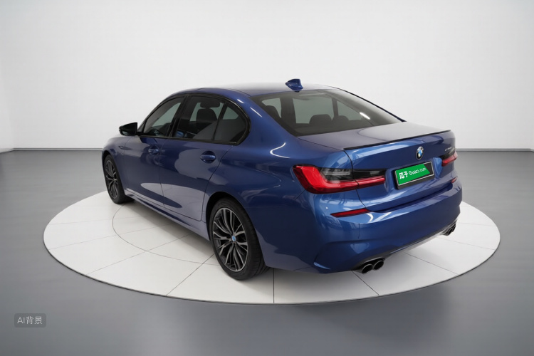 BMW 3 Series 2021 car image #5