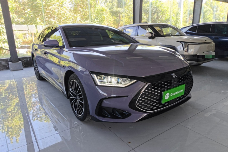 BYD Han 2023 car image #4