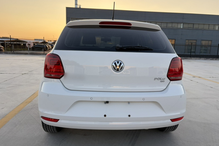 Volkswagen Polo 2017 #6 Volkswagen Polo 2017 car image #6