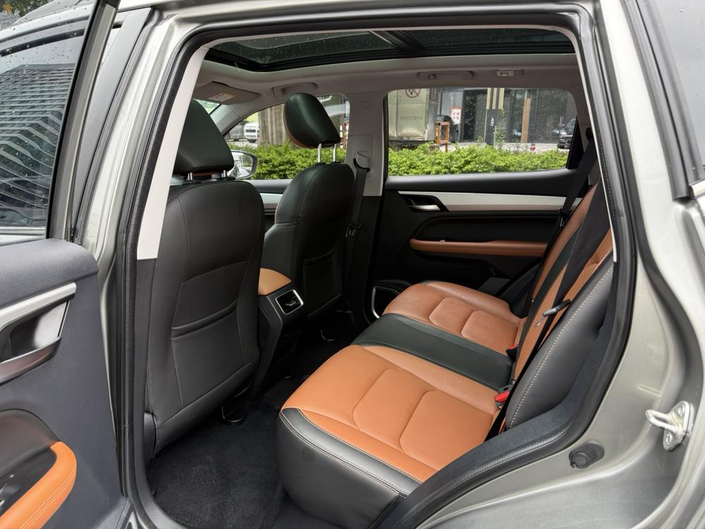 GEELY Vision X6 2020 car image #17