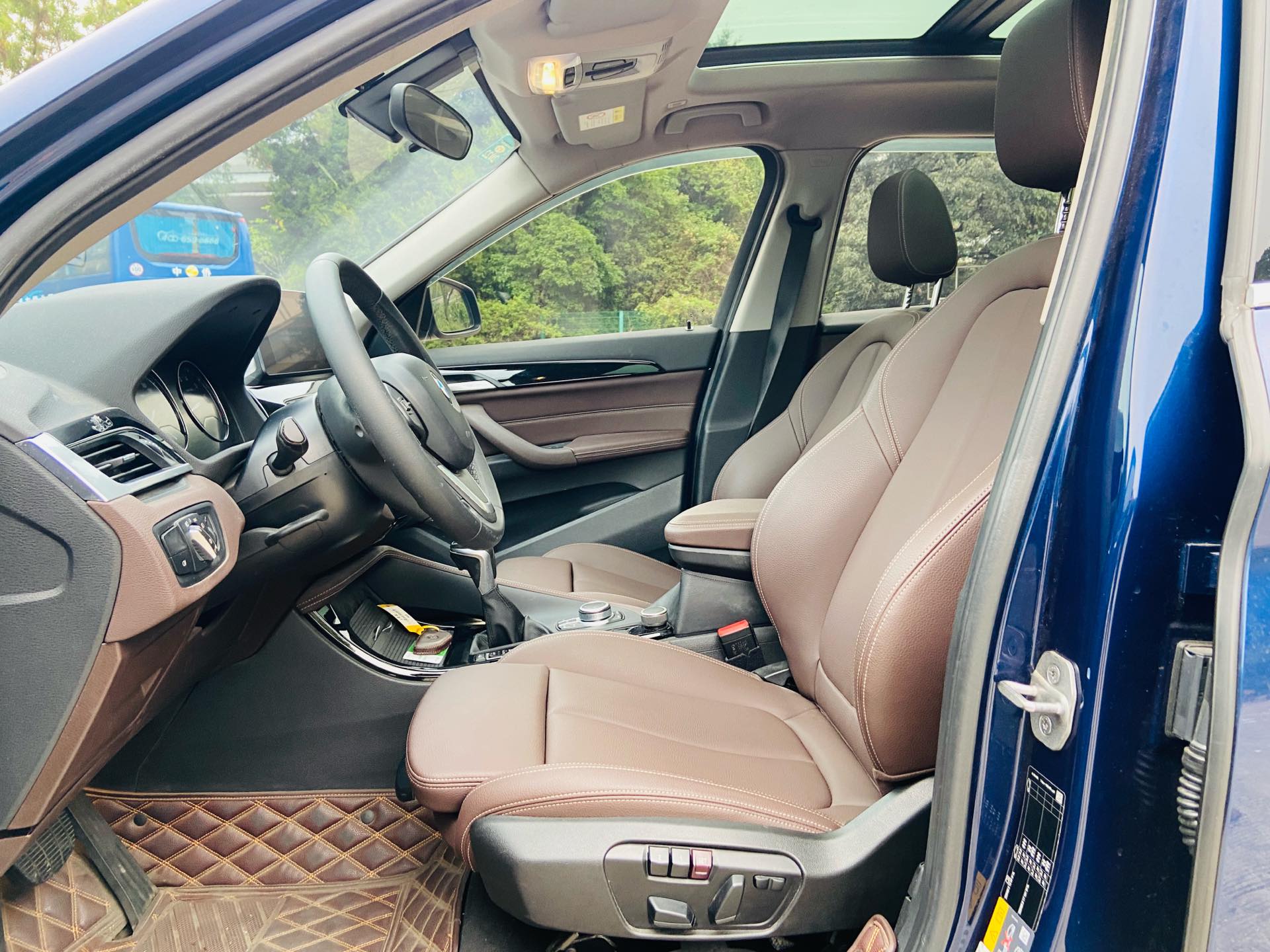 BMW X1 New Energy 2020 car image #5