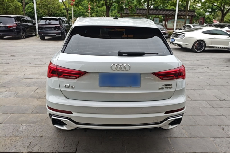 Audi Q3 2024 #6 Audi Q3 2024 car image #6