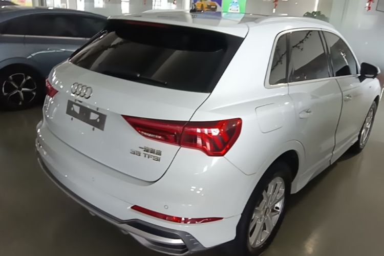 Audi Q3 2019 #7 Audi Q3 2019 car image #7