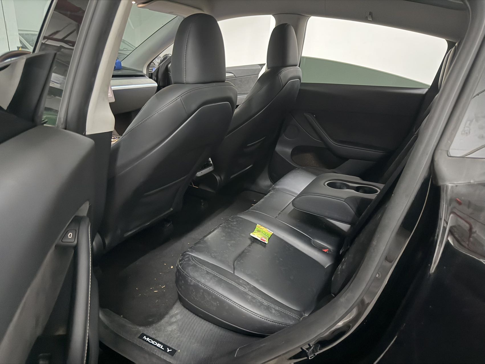 Tesla Model Y 2024 #6 Tesla Model Y 2024 immagine di auto #6