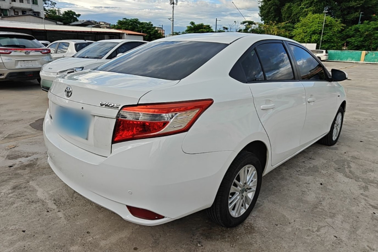 Toyota Vios 2015 car image #7