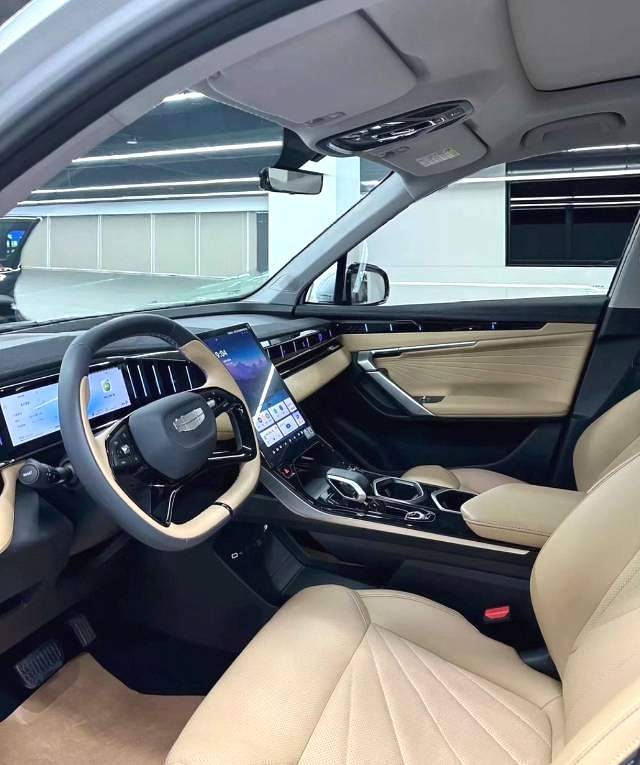 GEELY Boyue L 2023 imagen de coche #4