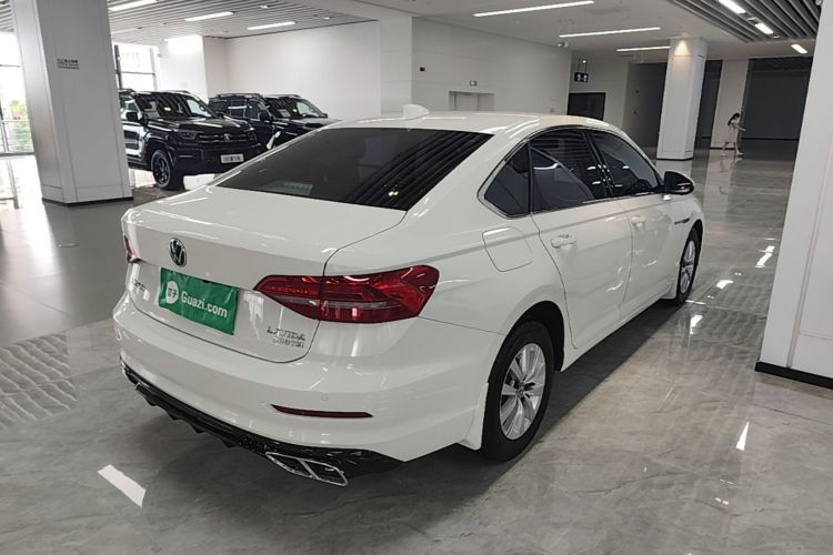 Volkswagen Lavida 2019 car image #5
