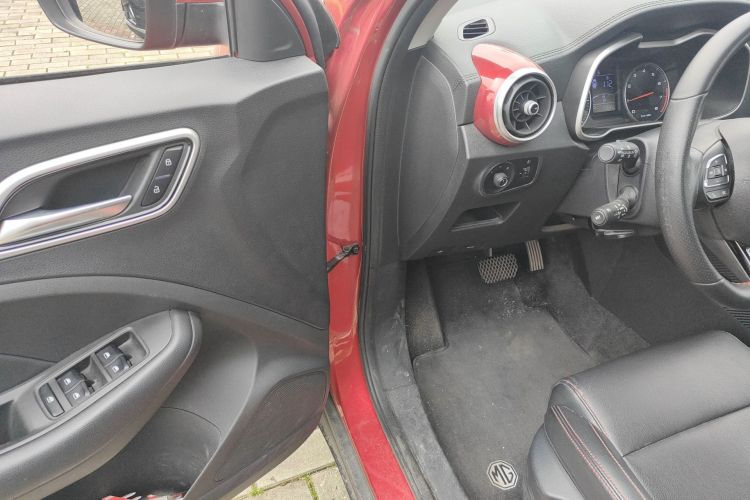 MG ZS 2017 imagen de coche #9