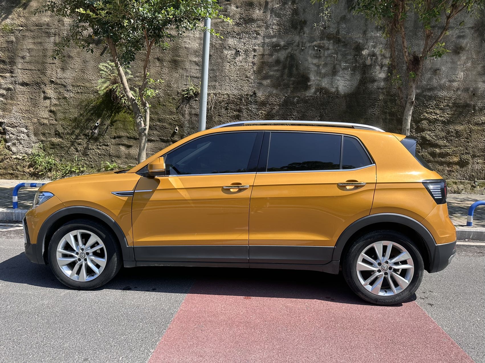 Volkswagen T-Cross 2019 imagem de carro #9