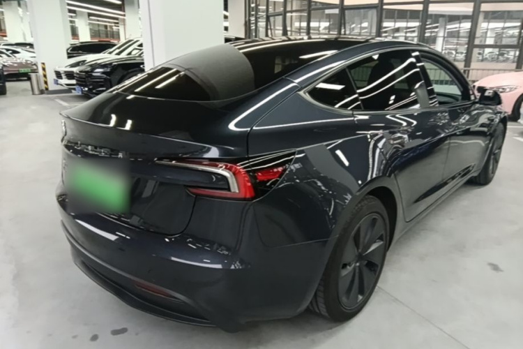Tesla Model 3 2025 #7 Tesla Model 3 2025 immagine di auto #7