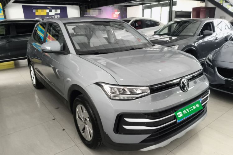 Volkswagen Tharu 2025 immagine di auto #4