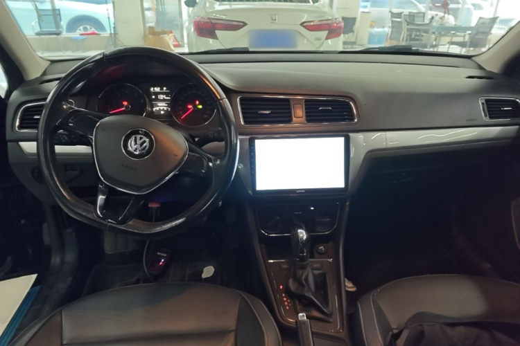Volkswagen Lavida 2016 car image #10
