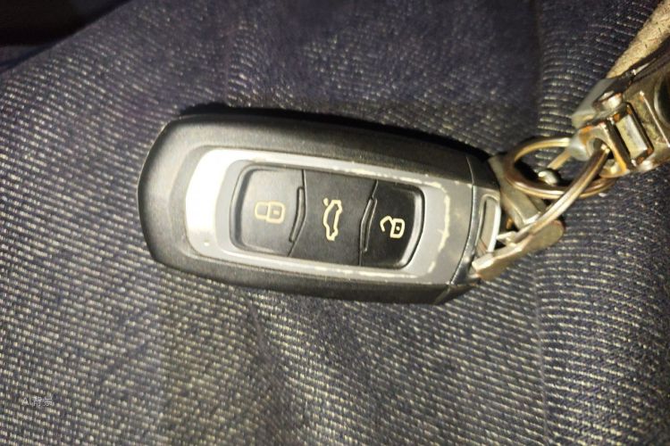 GEELY Emgrand GS 2018 #10 GEELY Emgrand GS 2018 car image #10
