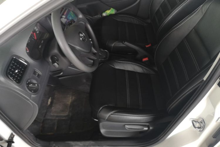 Volkswagen Polo 2017 #15 Volkswagen Polo 2017 car image #15