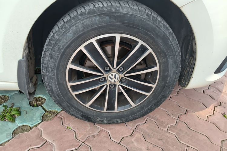 Volkswagen Santana 2018 car image #9