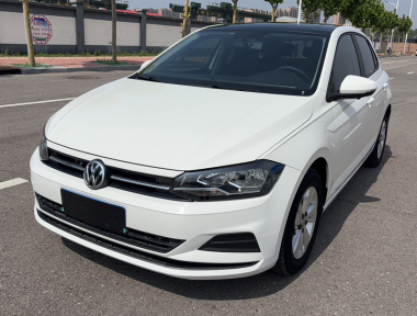 Volkswagen Polo 2021 car image 