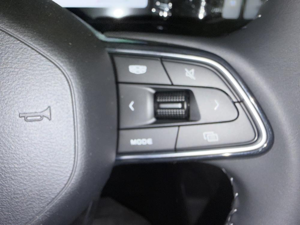 GEELY Binray 2026 #15 GEELY Binray 2026 car image #15