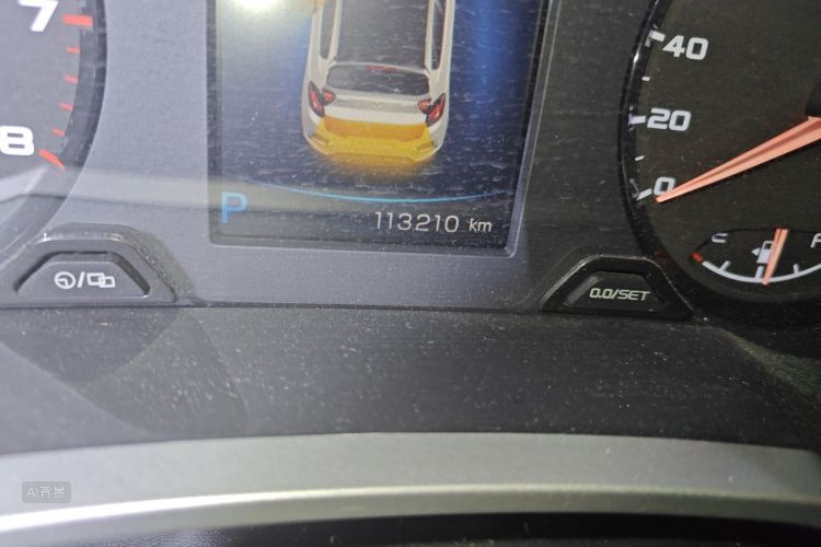 GEELY Emgrand GS 2016 car image #14