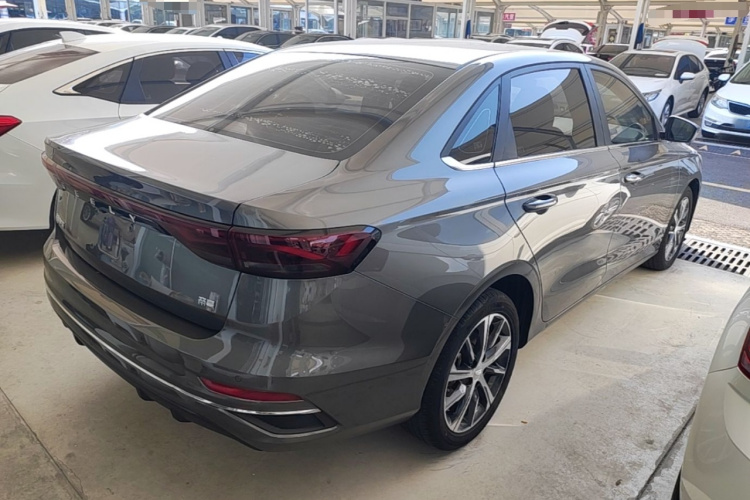 GEELY Emgrand 2023 immagine di auto #5