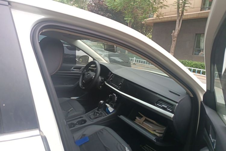 Volkswagen Lavida 2020 car image #23