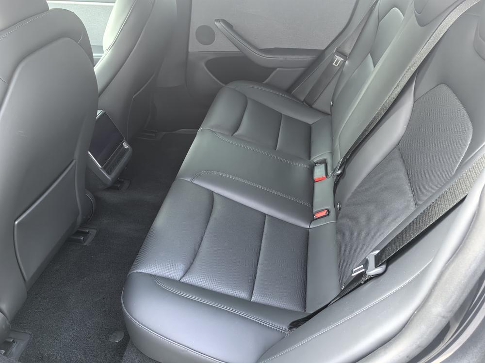 Tesla Model 3 2024 car image #9