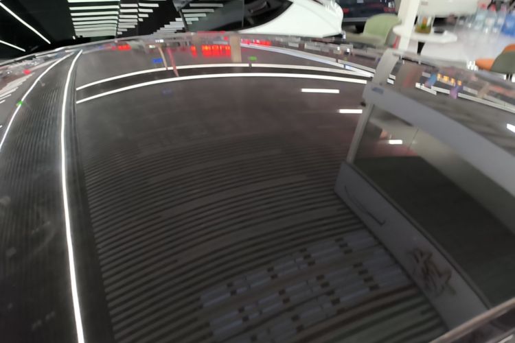 Tesla Model Y 2021 #25 Tesla Model Y 2021 صورة سيارة #25
