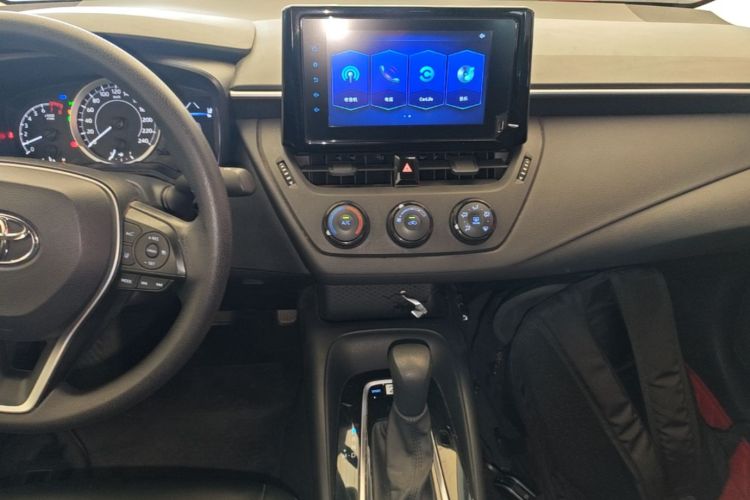 Toyota Corolla 2021 car image #13