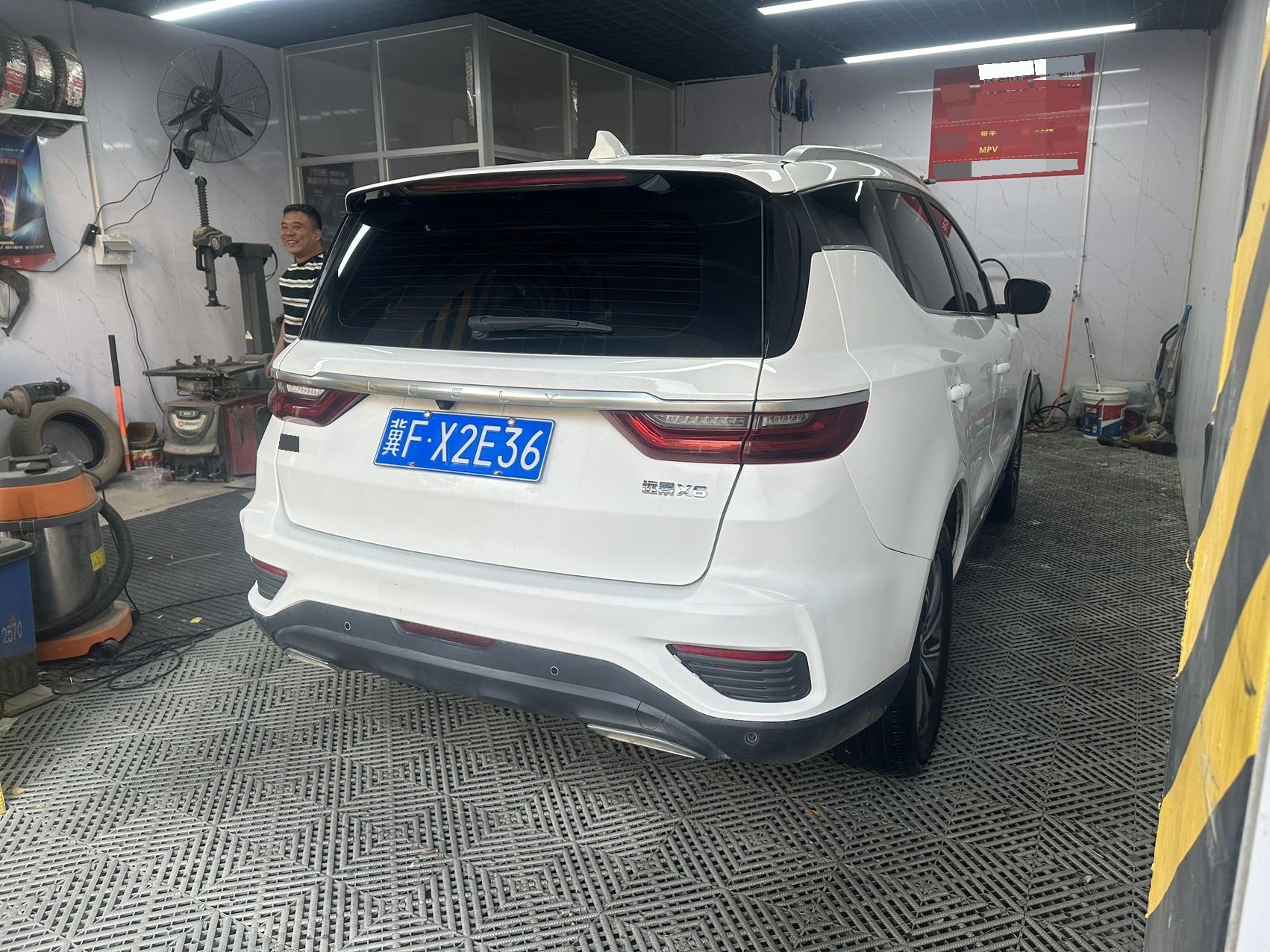 GEELY Vision X6 2020 #5 GEELY Vision X6 2020 immagine di auto #5