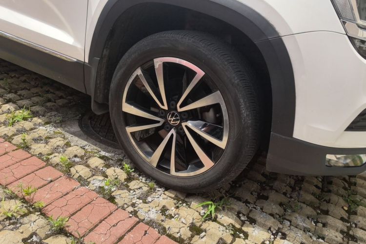 Volkswagen Tharu 2021 car image #9