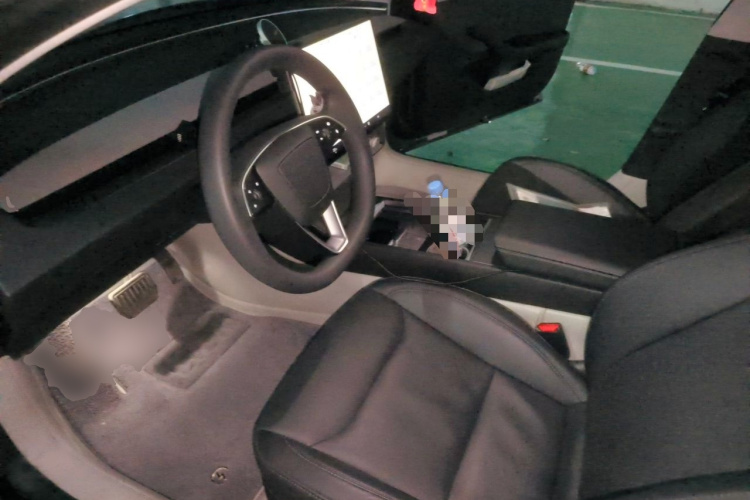 Tesla Model 3 2023 immagine di auto #15