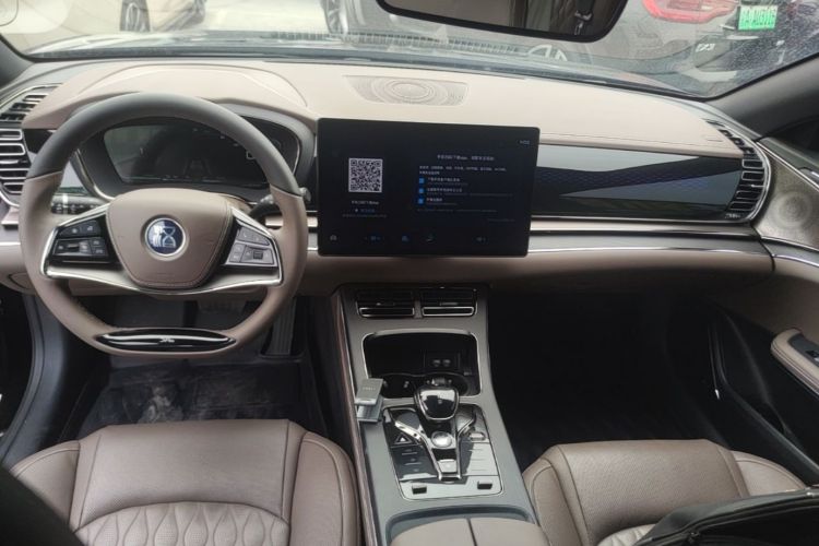 BYD Han 2021 car image #10