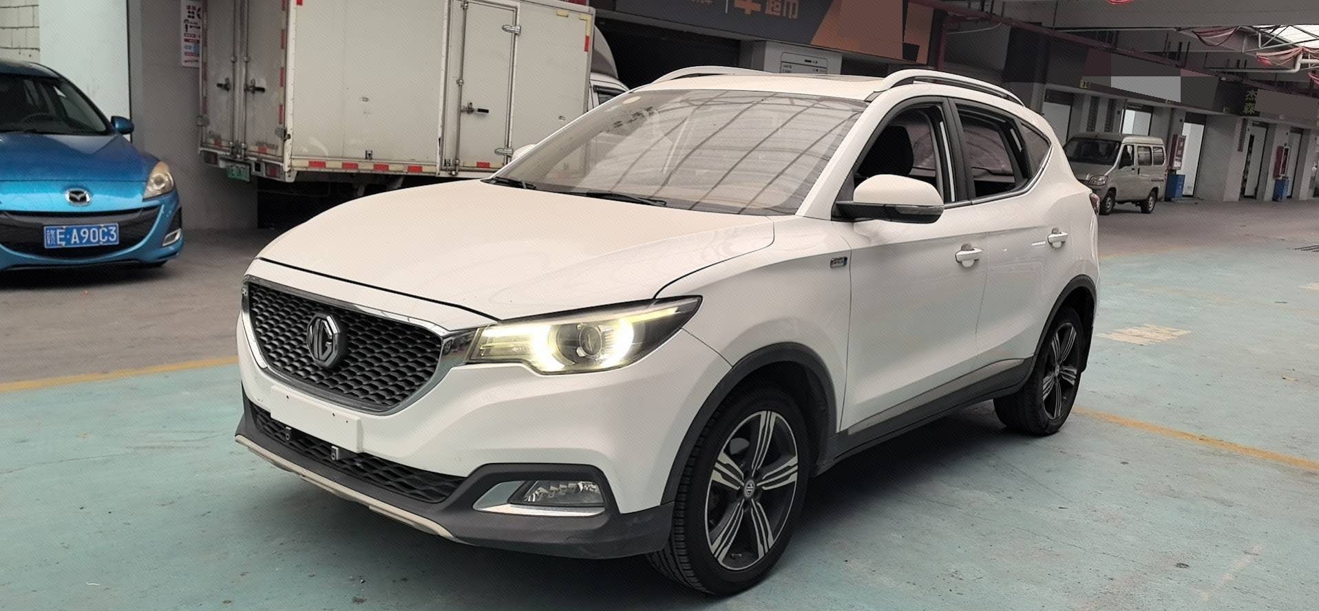 MG ZS 2017 MG ZS 2017 صورة سيارة