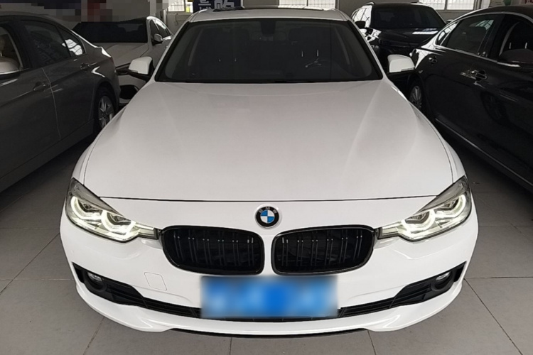 BMW 3 Series 2017 car image #3