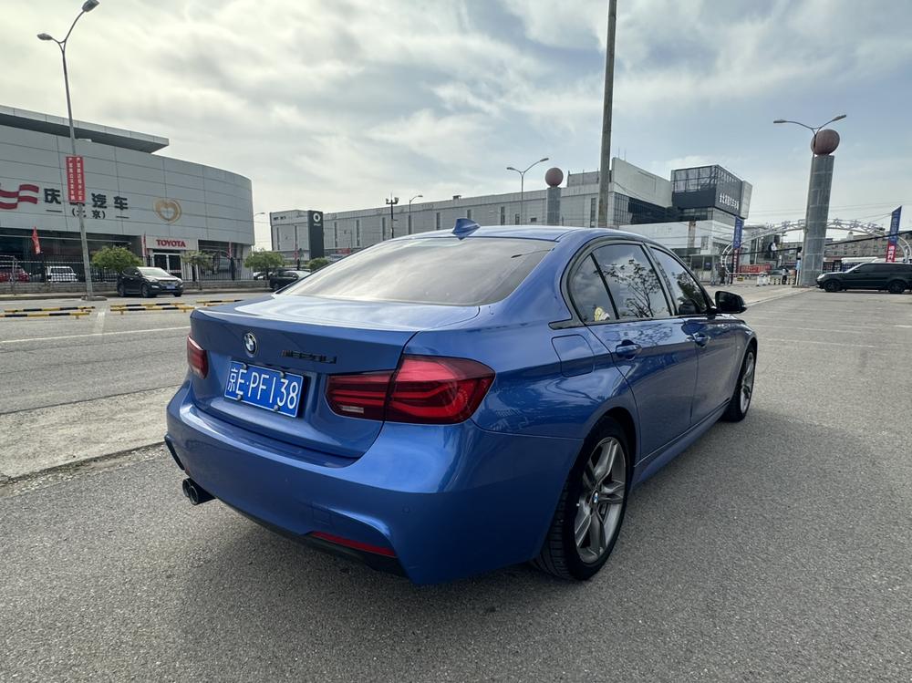 BMW 3 Series 2018 صورة سيارة #6