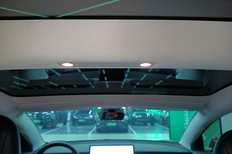 Tesla Model 3 2020 #18 Tesla Model 3 2020 car image #18