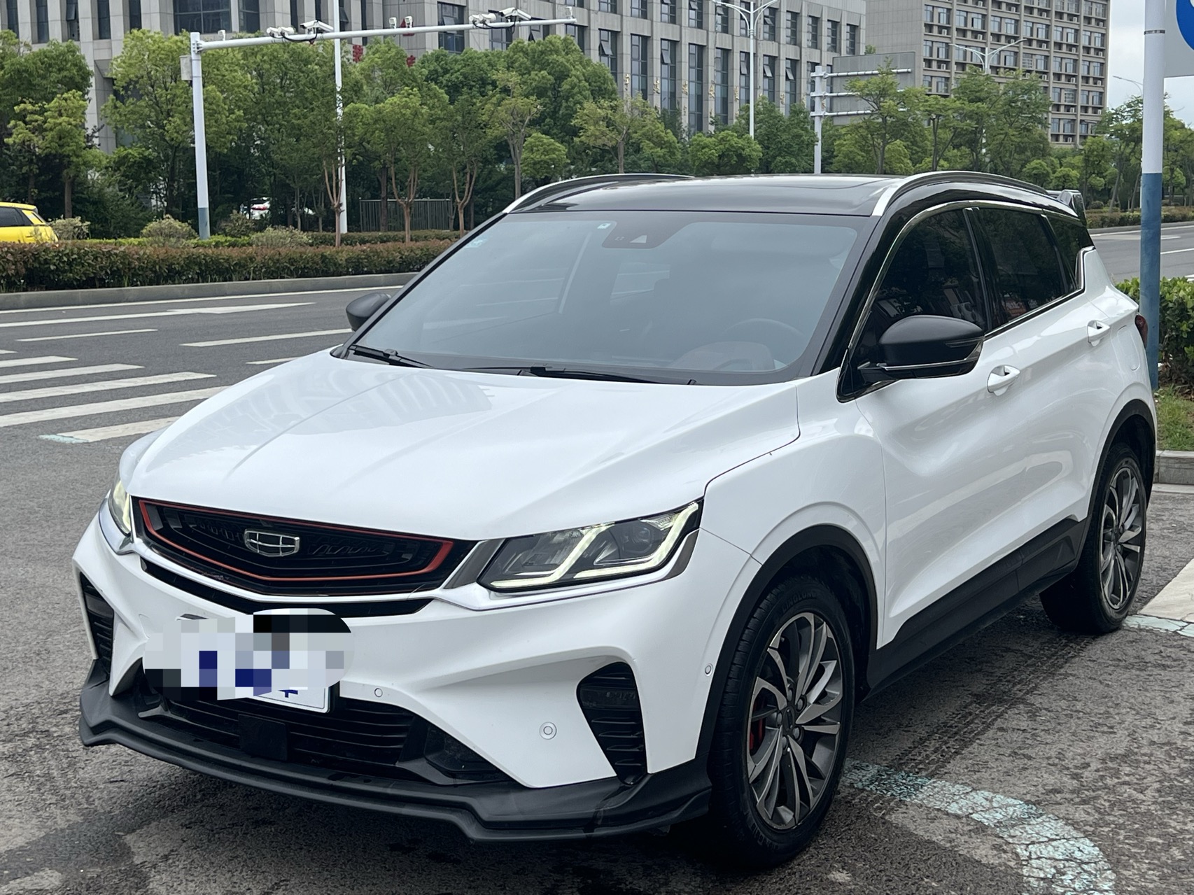 GEELY Coolray 2020 GEELY Coolray 2020 car image