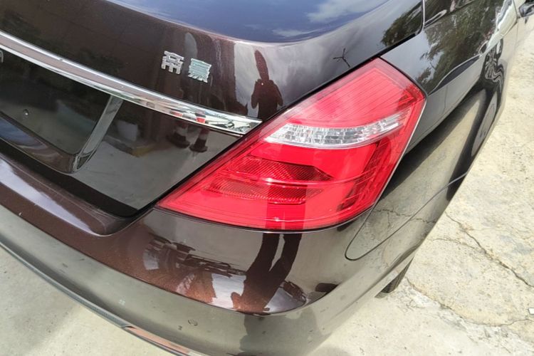 GEELY Emgrand 2017 car image #8