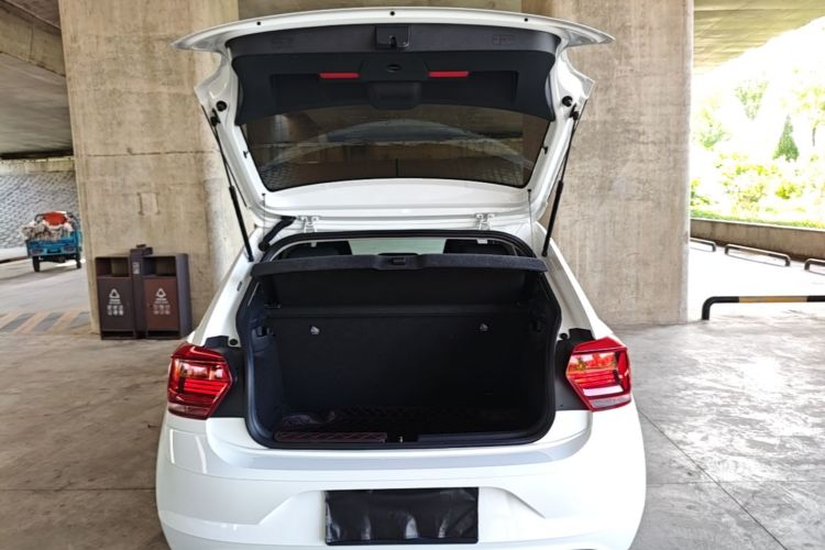 Volkswagen Polo 2023 car image #19