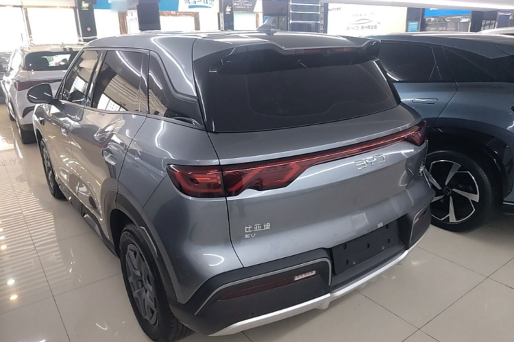 BYD YuanUP 2025 #5 BYD YuanUP 2025 car image #5