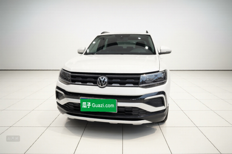Volkswagen T-Cross 2019 #3 Volkswagen T-Cross 2019 car image #3