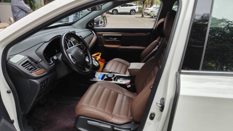 Honda CR-V 2023 immagine di auto #2