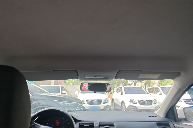 Volkswagen Santana 2017 car image #18