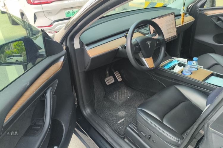 Tesla Model Y 2021 #18 Tesla Model Y 2021 car image #18