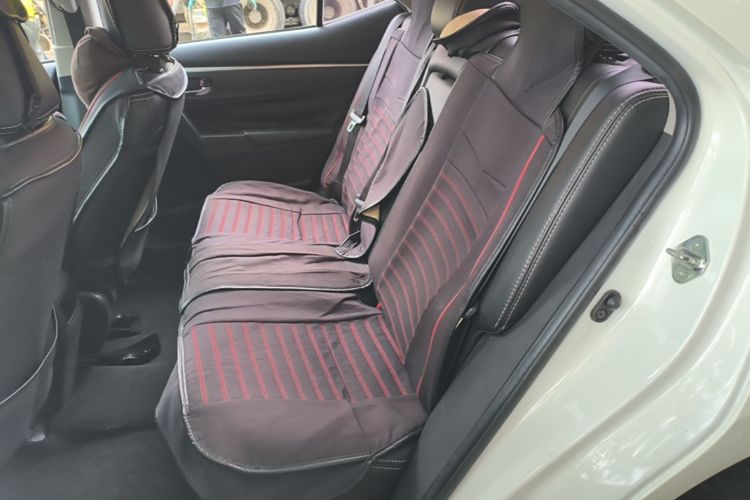 Toyota Corolla 2017 #17 Toyota Corolla 2017 car image #17
