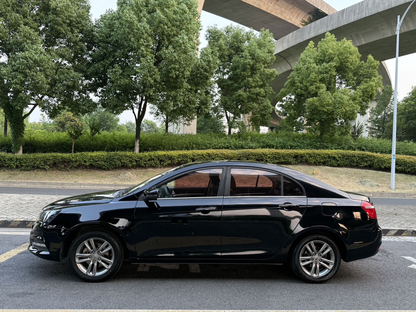 GEELY Emgrand 2017 immagine di auto #7