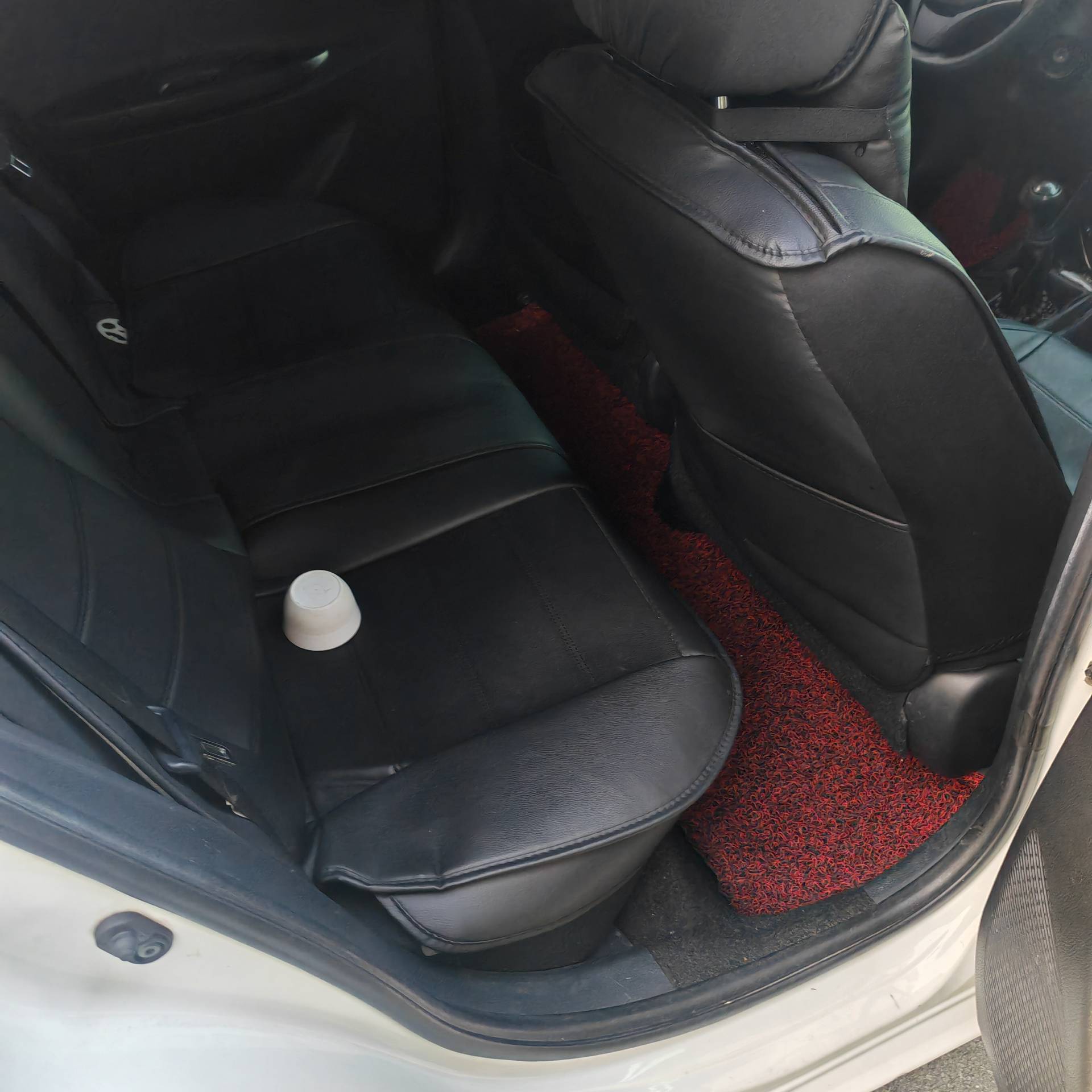 Toyota Vios 2015 car image #3