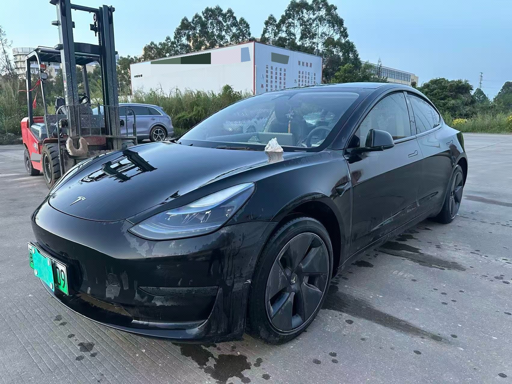 Tesla Model 3 2023 car image 