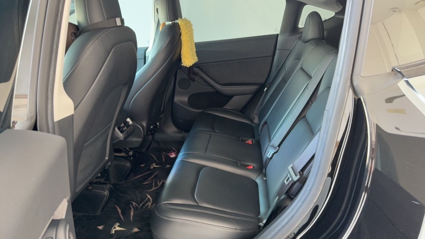 Tesla Model Y 2022 #9 Tesla Model Y 2022 car image #9