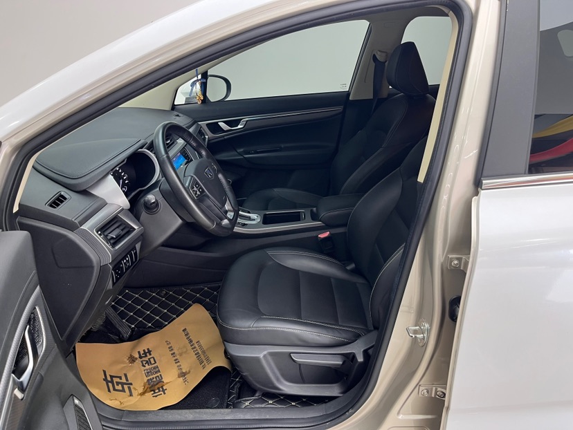 GEELY Emgrand GS 2018 #4 GEELY Emgrand GS 2018 car image #4